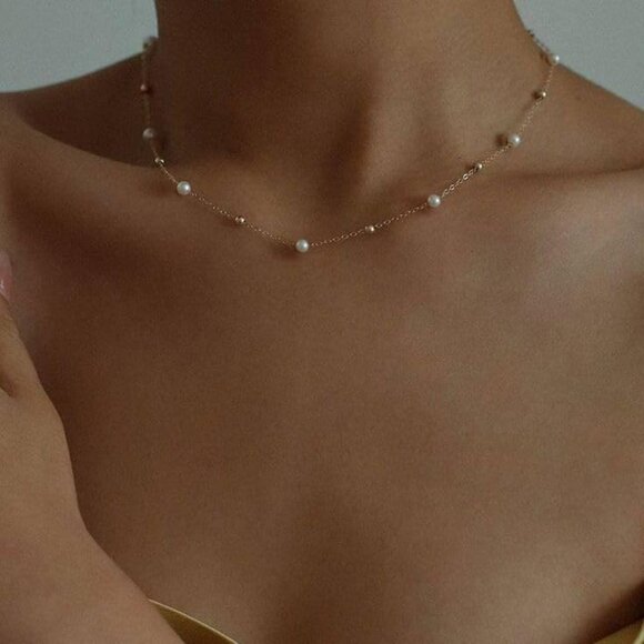 Elegant 18K Gold-Plated Pearl Choker Necklace - Handpicked AAA+ Quality Pearls - Picture 2 of 8
